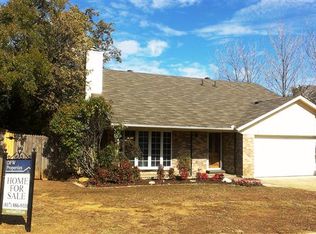 2101 Holt Rd, Arlington, TX 76006