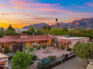 3005 E Cerrada, Tucson, AZ 85718