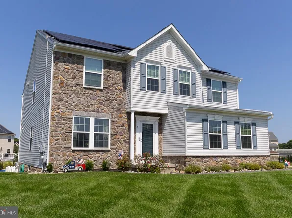 5 Arthur St, Pedricktown, NJ 08067