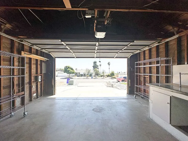 6212 Potomac St — Photo 20