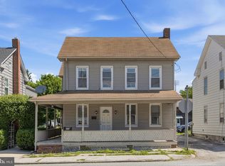 586 Baltimore St, Hanover, PA 17331