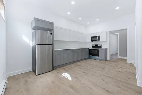 615 E 22nd St #2 Photo 1
