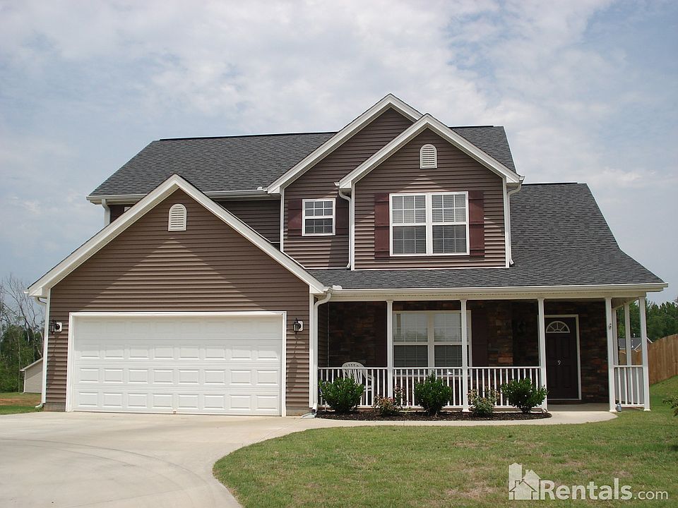 1st image of 9 Cane Hill Dr