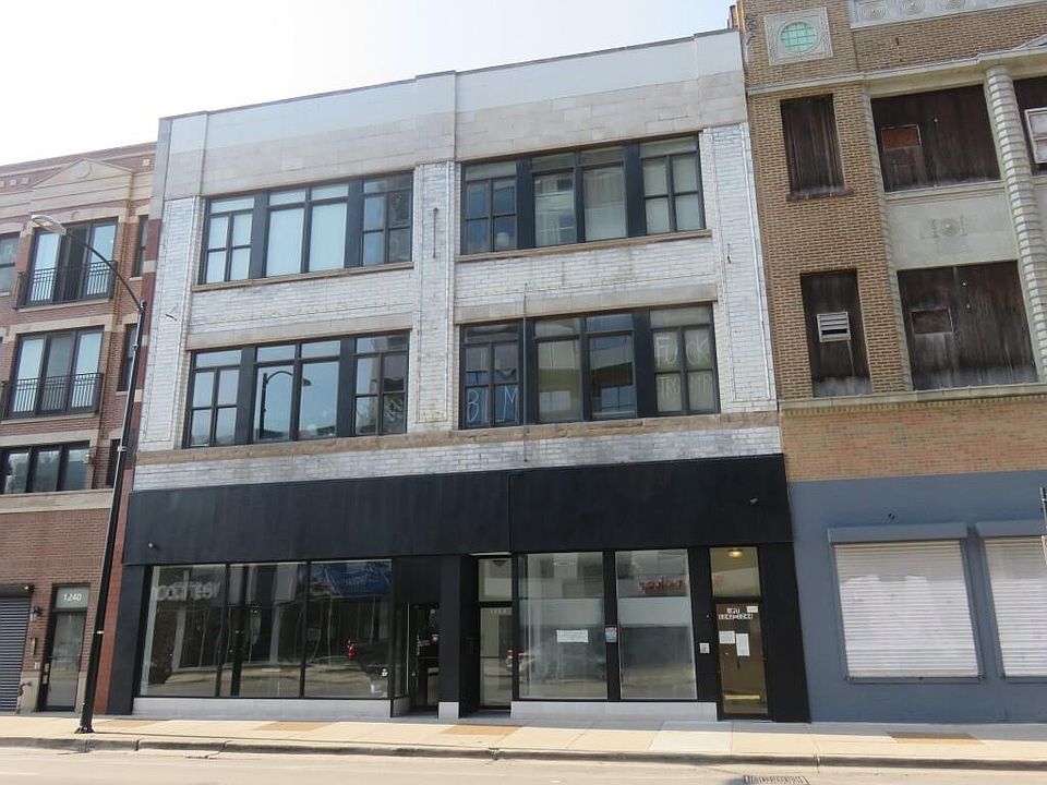 1st image of 1244 N Milwaukee Ave #3B