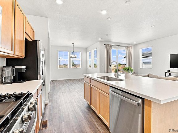5th image of 3471 N Buchanan Way