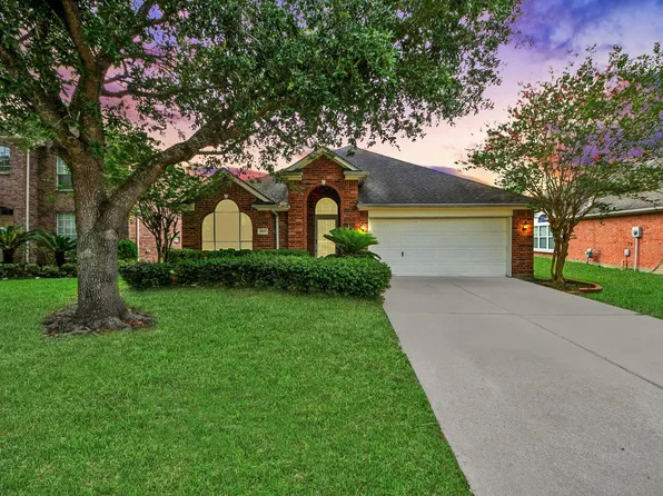 19527 Winding Canyon Ln, Katy, TX 77449