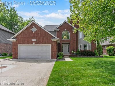 19828 Gloria Dr, Macomb, MI, 48044