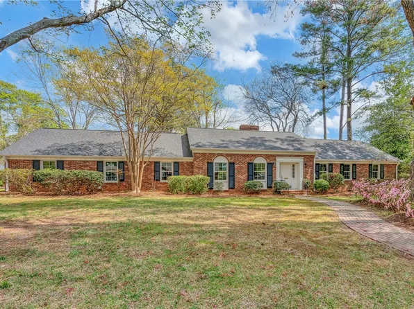 401 Southway St, Easley, SC 29640