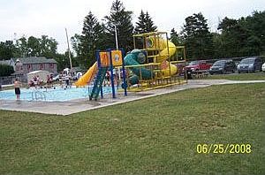 community pool close by