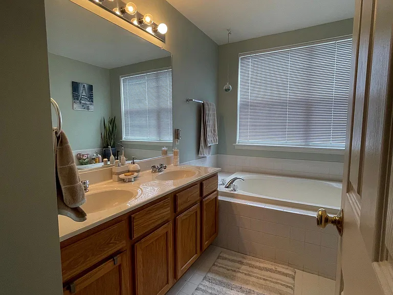 9772 Bon Haven Ln — Photo 41