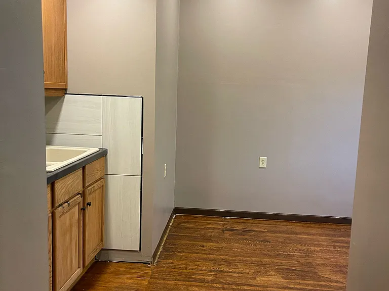 508 Walnut St #3 — Photo 4