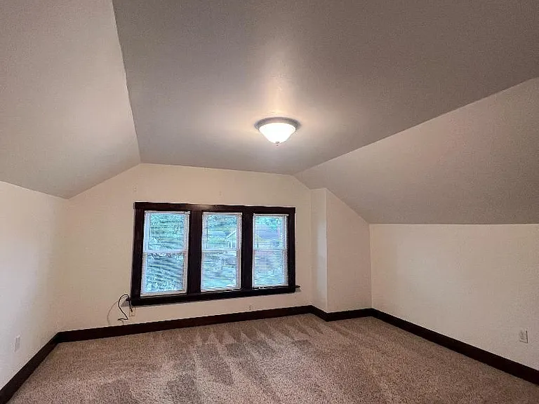 2808 Madison Rd — Photo 19