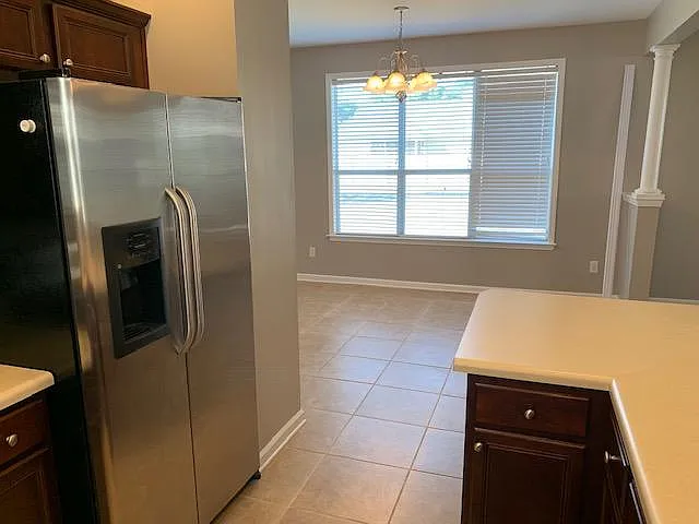 1433 Island Town Dr — Photo 7