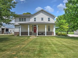 120 S Wall St, Macon, IL 62544