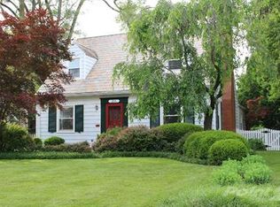 1768 Waltham Rd, Columbus, OH 43221