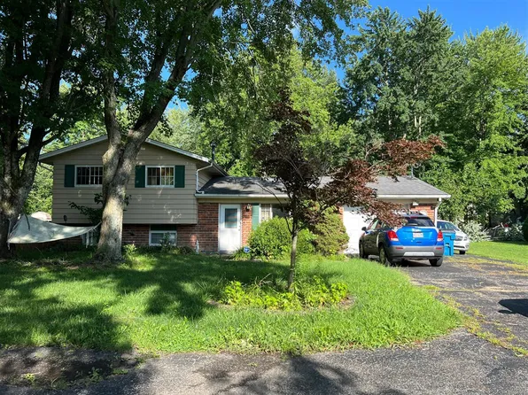 230 Amelia Olive Branch Rd, Amelia, OH 45102