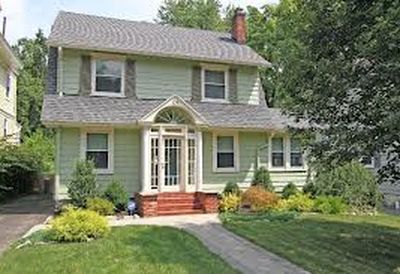 18 Sheppard Ter, East Rutherford, NJ, 07073