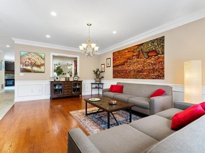 129 Cambridge St APT 1, Burlington, MA, 01803