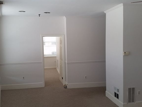 Living room 3