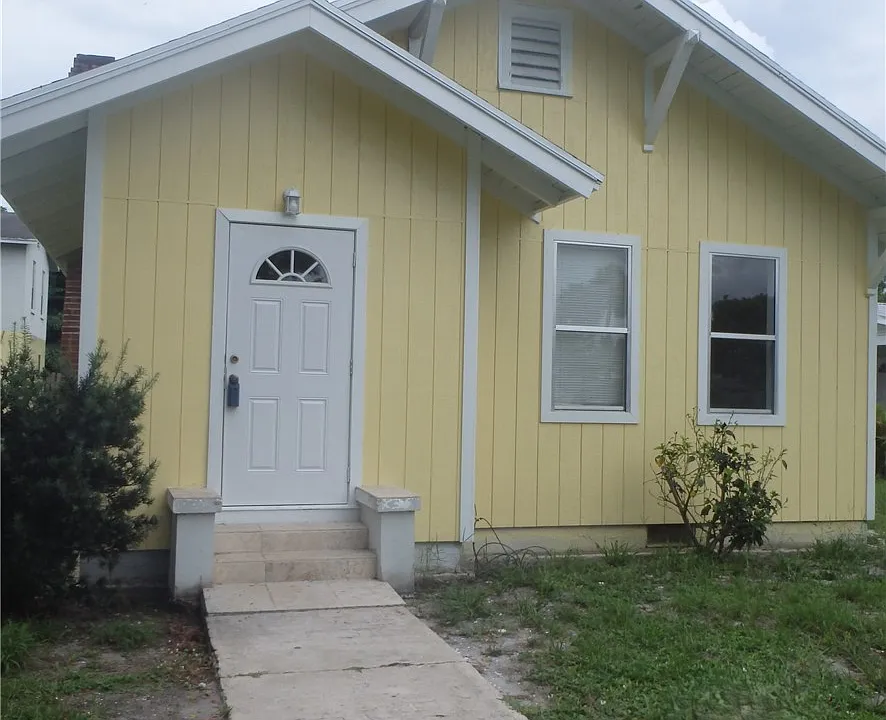 844 SE 14th St