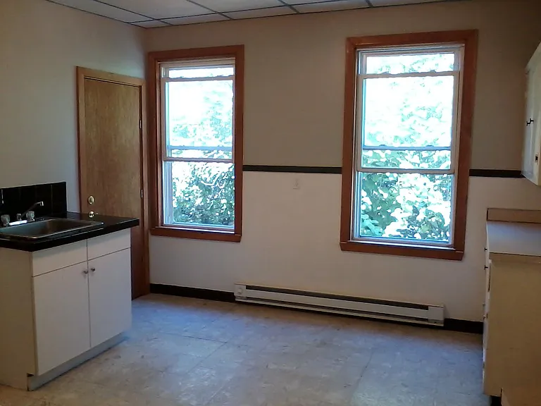 96 Bennington St #2 — Photo 5