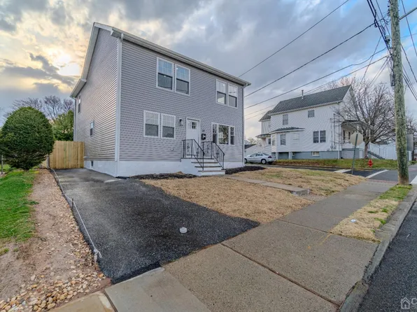 61 Mary Ave, Fords, NJ 08863