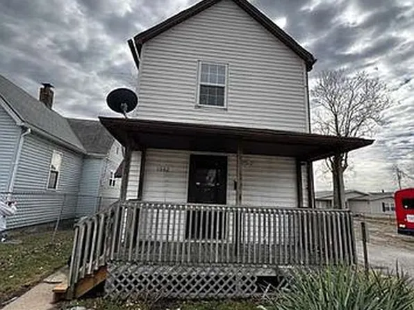 1642 3rd St, Madison, IL 62060