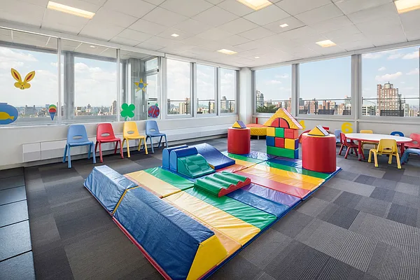 Rented by Jack Resnick & Sons | media 28