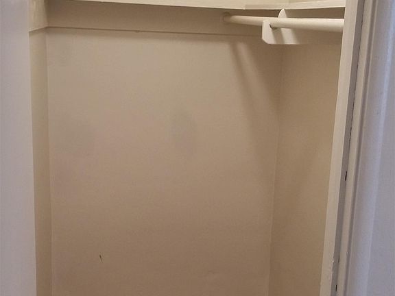 5th image of 1820 O St APT 09