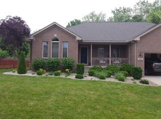 2905 N Prairie Stream Way, Columbus, IN 47203