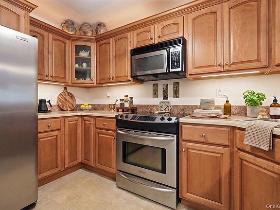 3rd image of 100 Daly Boulevard #2403