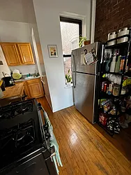 Rented by Salon Realty Corp