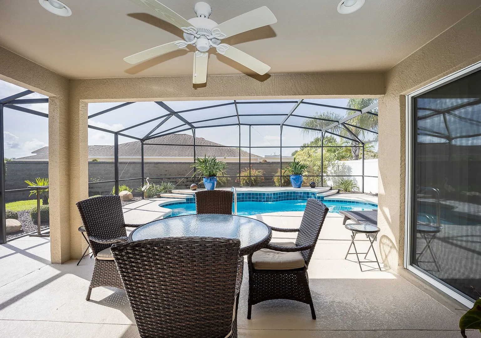 3BR/2BA Fully Furnished with POOL & Golf Cart / Seasonal Rental in The Village of Montbrook Villas — Photo 3