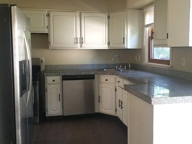 2153 Pennsylvania St — Photo 6