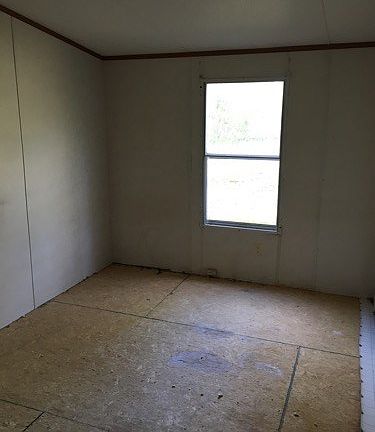5th image of 340 Deanefield Dr