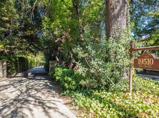 19510 Glen Una Dr, Saratoga, CA 95070