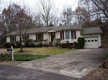 1st image of 4001 Hazel Ct
