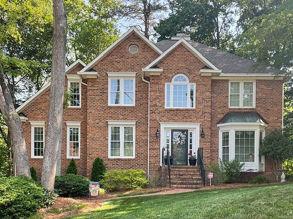 2008 Ernsford Dr