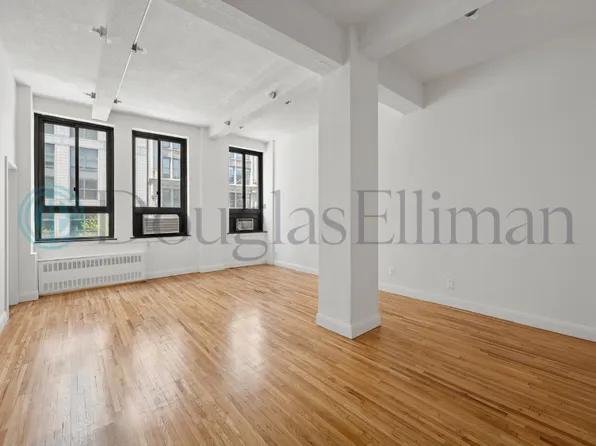 239 Park Ave S APT 11a, New York, NY 10003