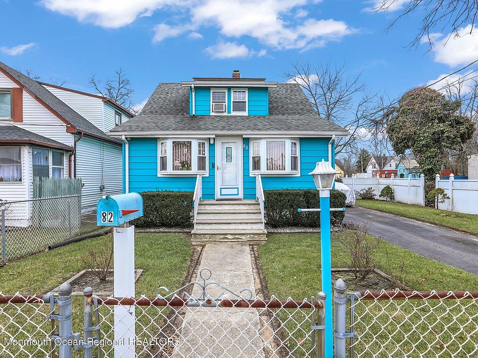 1st image of 82 Manning Pl