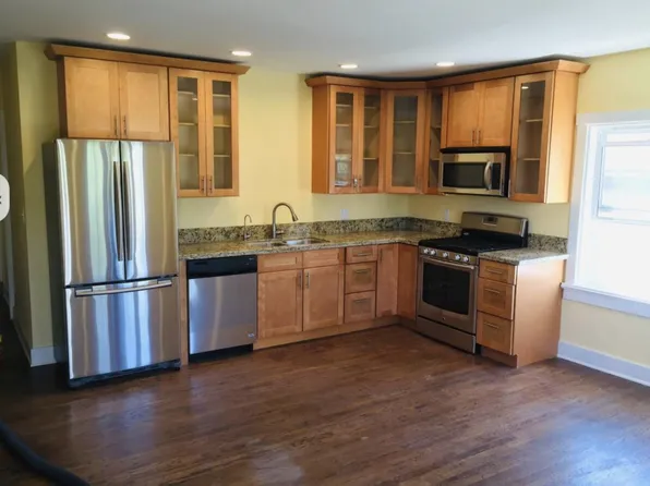 421 Bath St, Santa Barbara, CA 93101