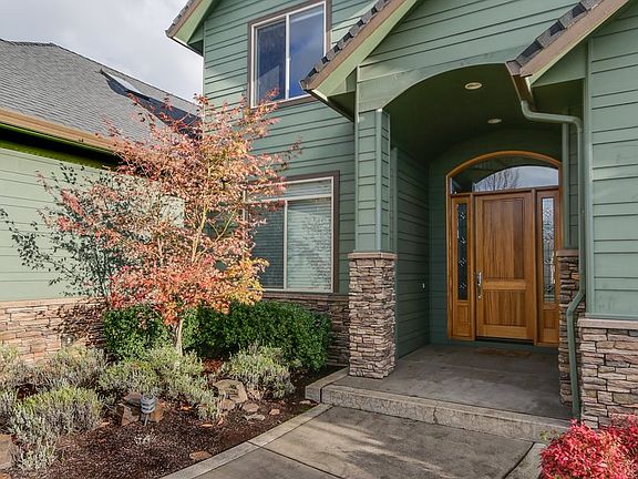 3rd image of 2922 Blacktail Dr