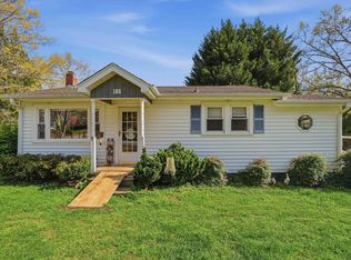 106 E Thompson St, Landrum, SC 29356