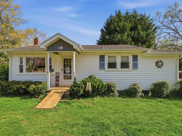 106 E Thompson St, Landrum, SC 29356