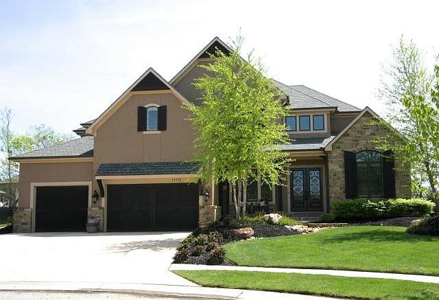 1st image of 11155 W 163rd Pl