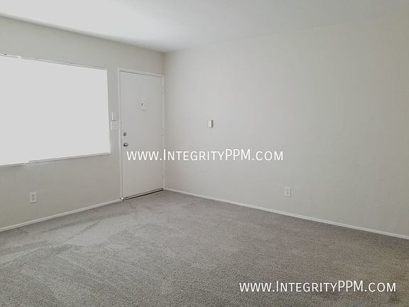 3rd image of 3119 1/2 30th St
