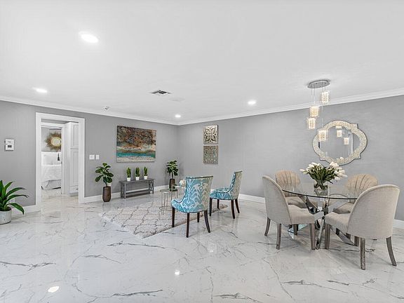 4th image of 952 NW 29th Avenue #D