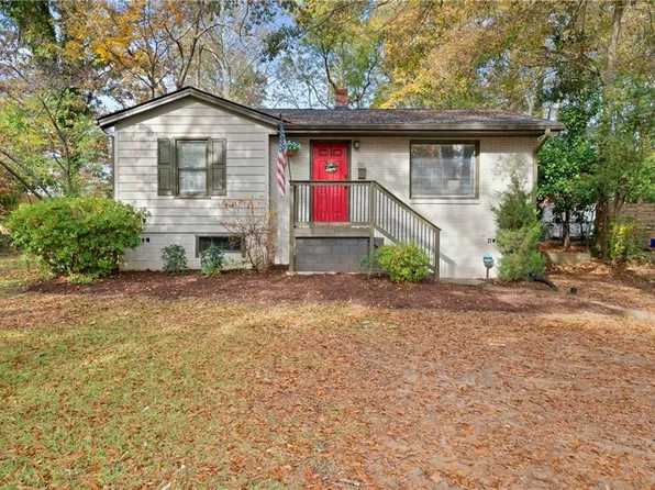 1011 Ridgecrest Dr SE, Smyrna, GA 30080