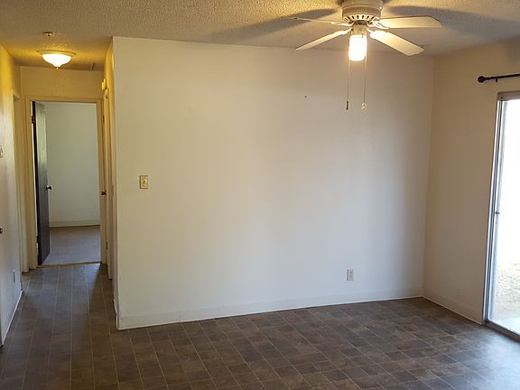 5th image of 7409 Karlsberg Cir