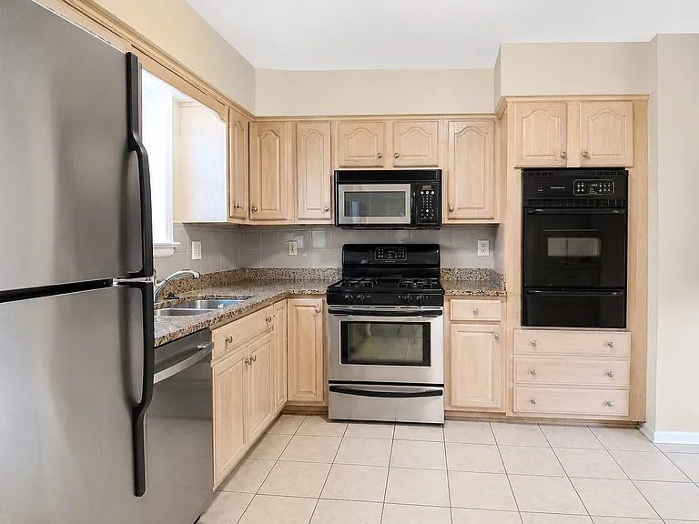 11312 Old Fort Rd — Photo 5
